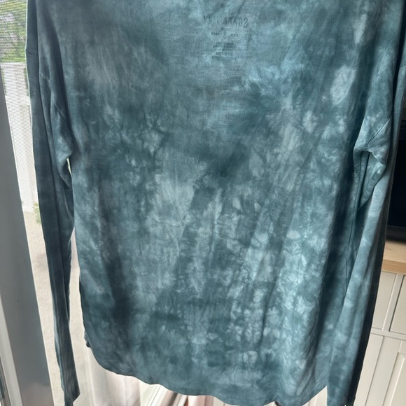 American Eagle T-Shirt Long Sleeve Soft and Sexy Size Small Blue Pattern - Picture 5 of 7